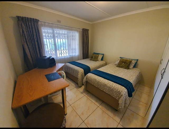 4 BEDROOM HOUSE RENTED IN ILLOVO GLEN
